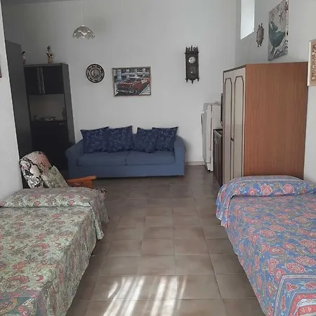 Trinita - Bilocale Grande 4-6 Posti Apartment