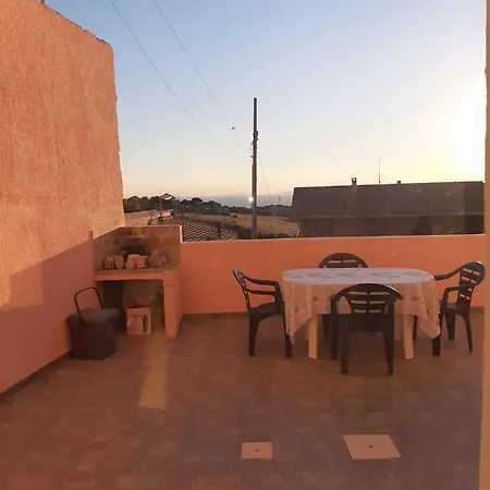Apartment Trinita - Bilocale Grande 4-6 Posti